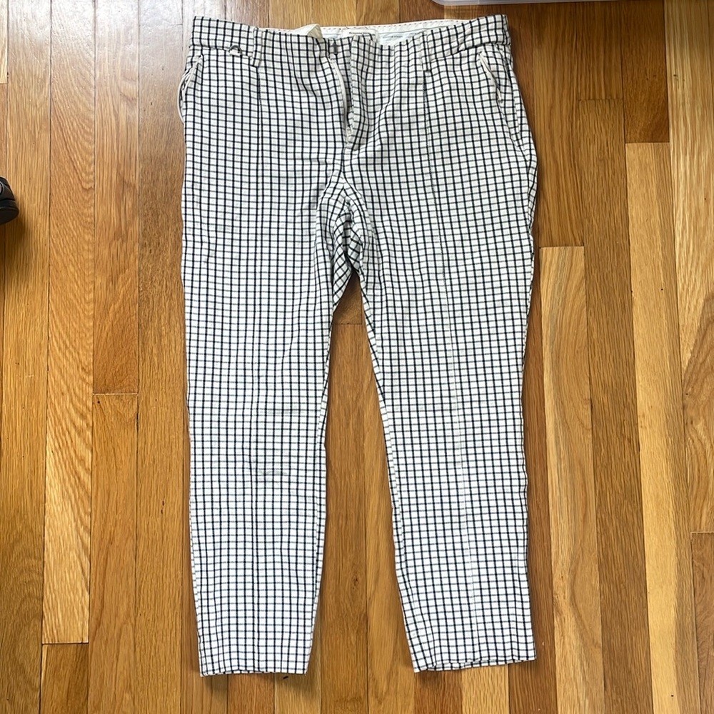 Anthropologie Essential Slim chino pants